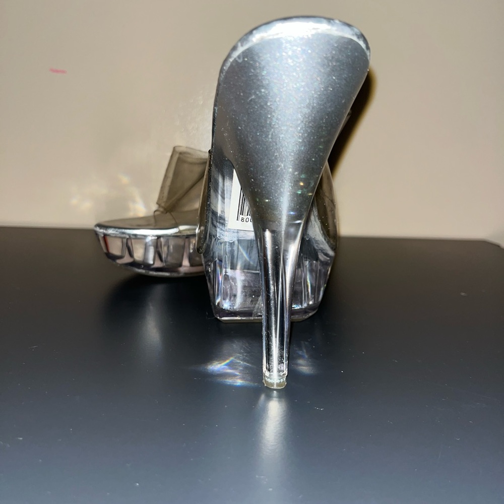 Size 10 Clear Mule with gradient silver heel